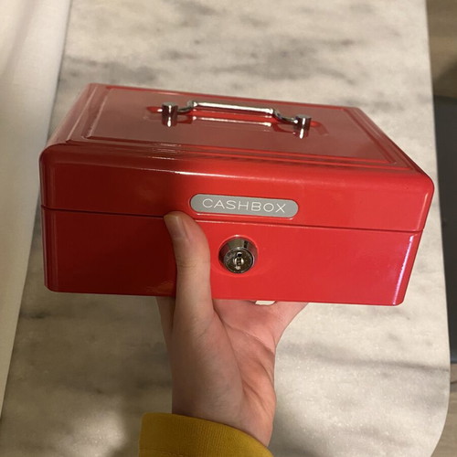 Metal cash box without key