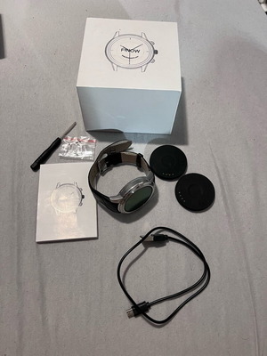 Smart watch Finow x5 Air used with SIM card slot