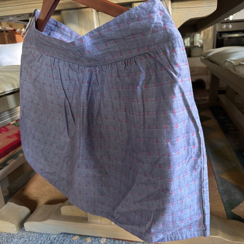 Attrativo women's skirt like new, size L, blue