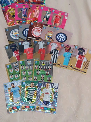 Football cards like new