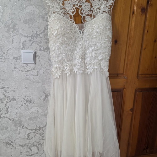 Evening dress new, white, sizes S and M