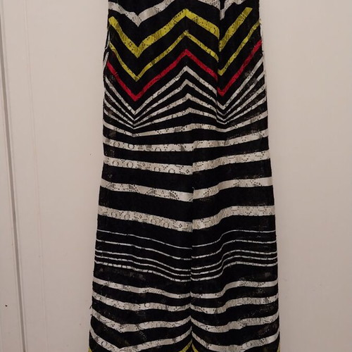 Manolo lace jumpsuit used, size large, multicolor