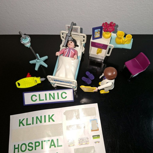Playmobil Hospital 3980 and 3979 like new pack of two sets