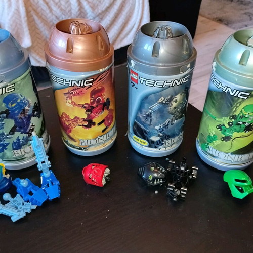 Bionicle Lego Technic collectible figures used, large pack (2001-2004)