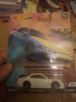 Hot Wheels Premium Nissan Silvia S15 Street Tuners new