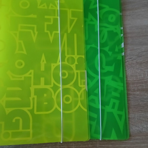 School filing set like new with A4 binders and dividers