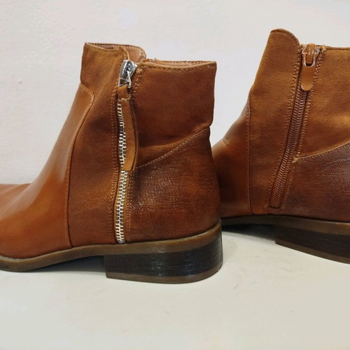 Brown ankle boots size 40 like new