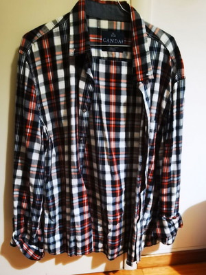 Men's checked shirt XL like new