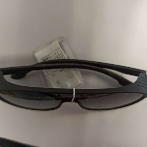 Men's sunglasses with attractive design