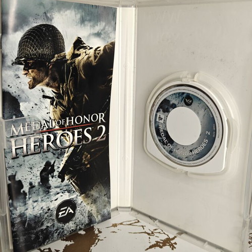 Medal of Honor Heroes 2 PSP game like new