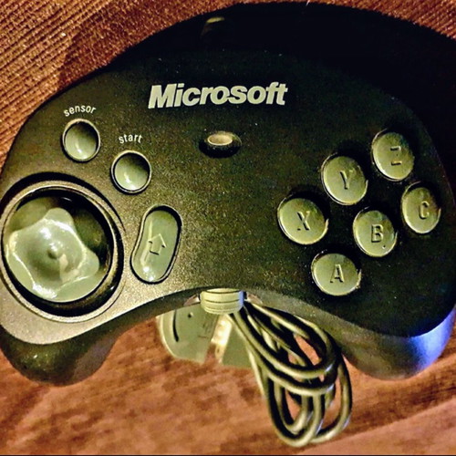 Microsoft SideWinder Freestyle Pro Retro Gamepad for PC like new