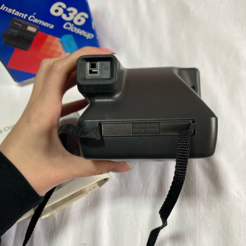 Polaroid 636 Closeup instant camera like new