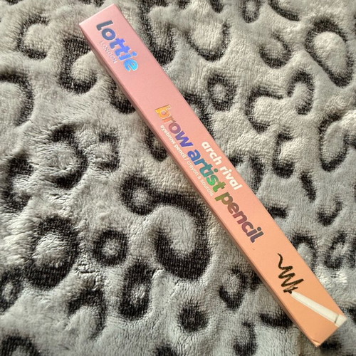Brow pencil Lottie new