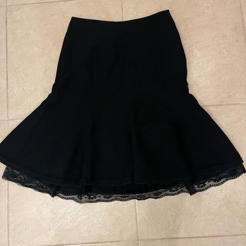 Zara Woman black skirt size L like new with lining and zipper