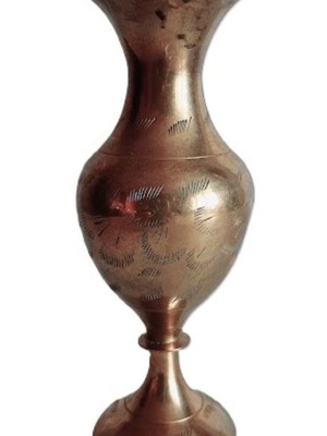 Arab brass vase with engraving and curved top, like new, 15 cm