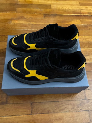 Hogan Hyperlight Sneakers