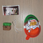 Φιγούρα Minecraft Kinder Joy με σχοινάκι και χαρτάκι