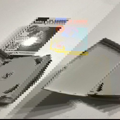 Aidata CD Carrier: Σκληρή θήκη της Aidata για μεταφορά 10 CD ή DVD