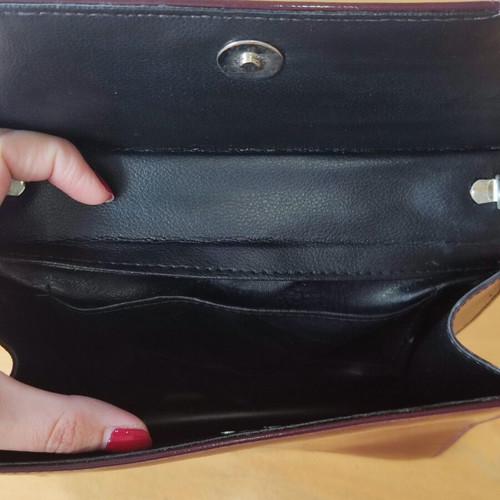 Vintage Italian burgundy patent leather handbag 70s-80s used