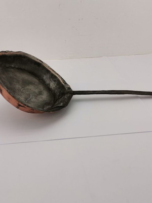 Copper frying pan used, 1930s vintage