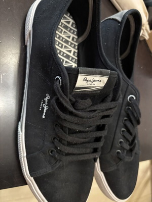 Pepe Jeans London casual shoes like new, size 45, black