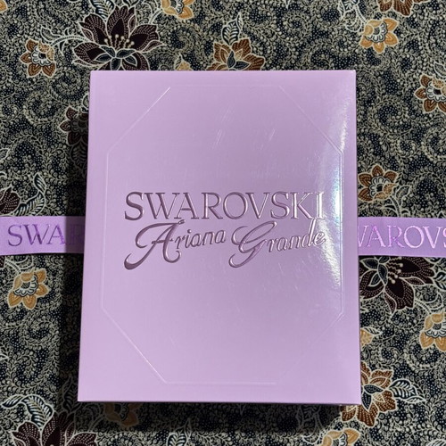 Swarovski X Ariana Grande jewelry set new, pink and silver crystals