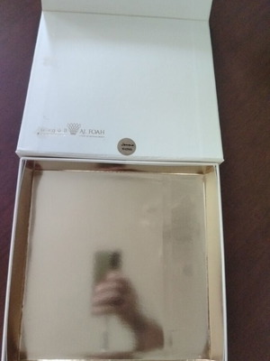 Empty box with magnetic closure like new