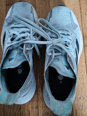 Adidas women's athletic shoes size 37.5 turquoise like new