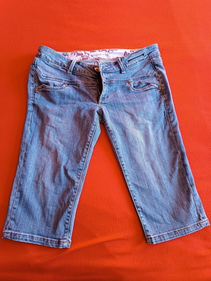 Capri jeans like new