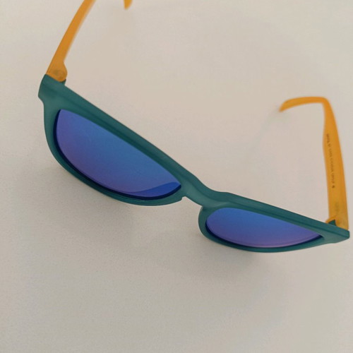 Invu children's sunglasses used with UV filters