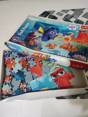 Finding Dory puzzle like new