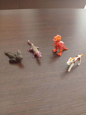 Playmobil ζωάκια μεταχειρισμένα, σύνολο 4 με δεινόσαυρο