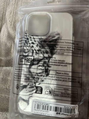 iPhone 13 Pro Max case like new