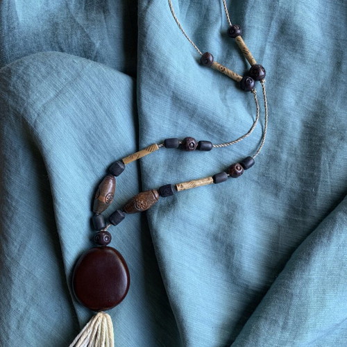 Handmade summer necklace like new, wooden beads, ceramic, stone, thread