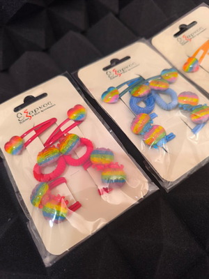Hair clips new, pack of 18, pink and orange