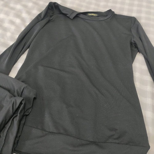 Black sports set with mesh detail on leggings, Small-medium