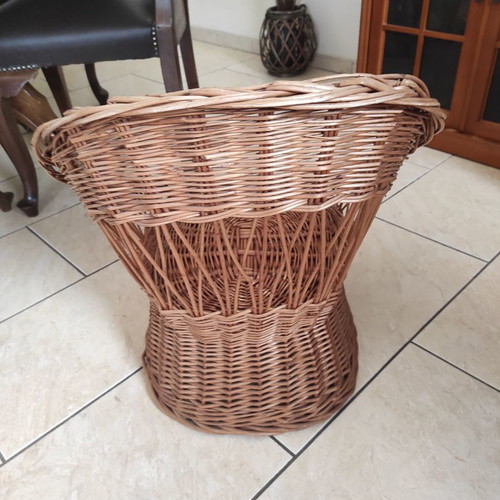 Children's wicker bamboo chair like new, ideal for kids