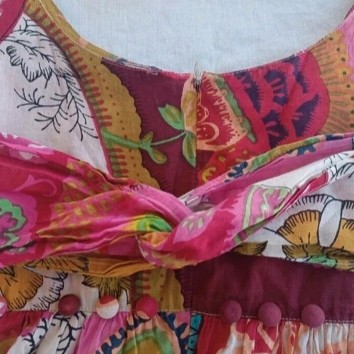 Aaiko top Small colorful like new, 100% cotton