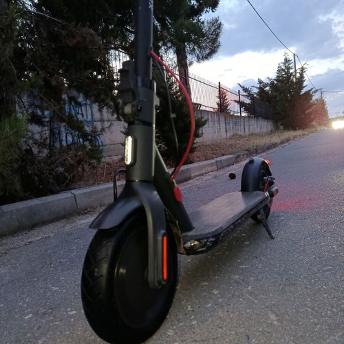 Xiaomi Electric Scooter 4 used, 600W motor, 25 km/h max speed