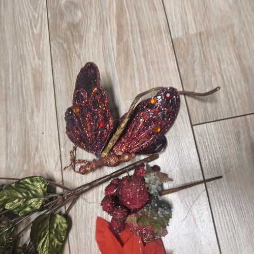 Christmas ornaments used in golden shades