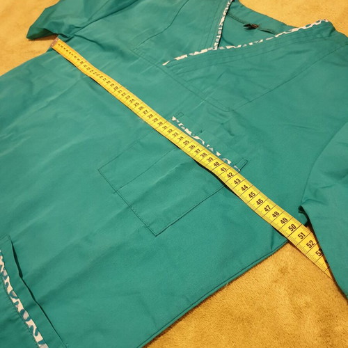 Medical nursing scrub set with blouse and 2 pants like new, green size XS