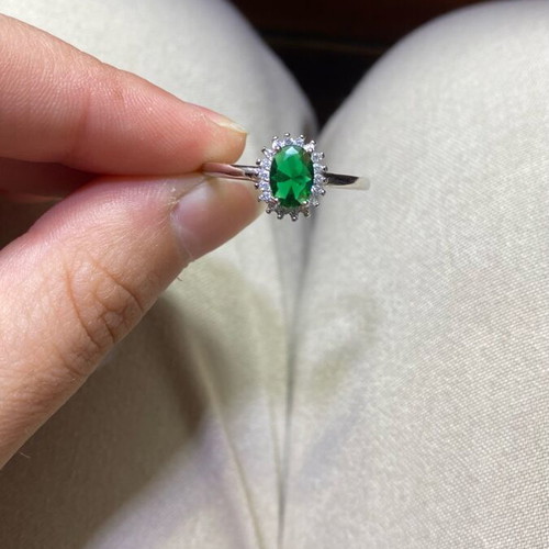 Silver handmade ring 925 with green zircon stone new