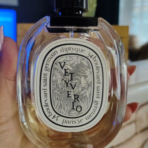 Vetyverio Diptyque Eau De Parfum like new, 3 ml decant