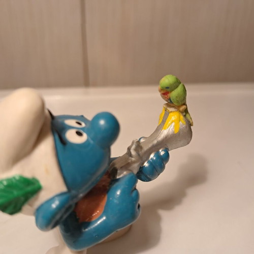 Smurf Schleich miniature Hunter Smurf 1978 like new