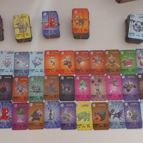 Pokemon NRG caps like new, pack of 150 pieces