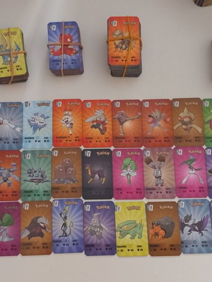 Pokemon NRG caps like new, pack of 150 pieces