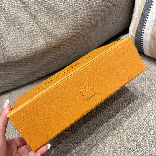Louis Vuitton gift box new condition