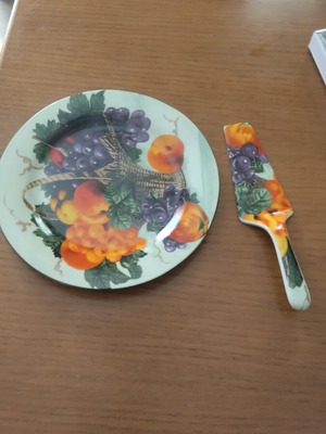 Serving platter for sweets like new