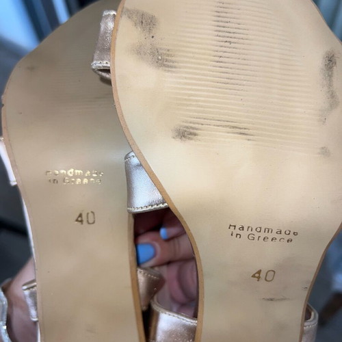 Bozikis gold pumps sandals like new size 40