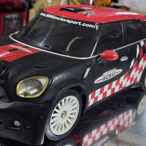 Nikko Mini Cooper remote control car used, missing one mirror